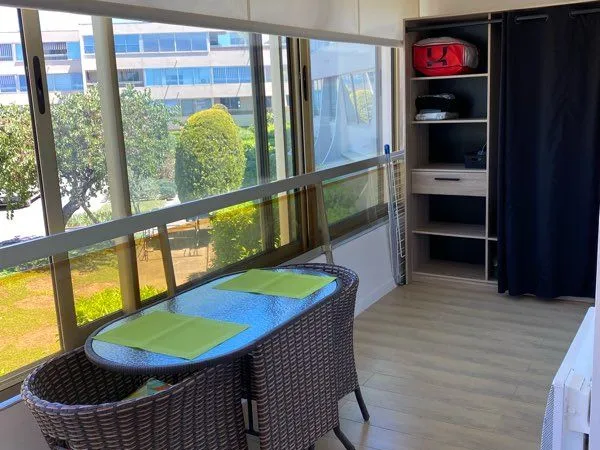 Studio 28m2