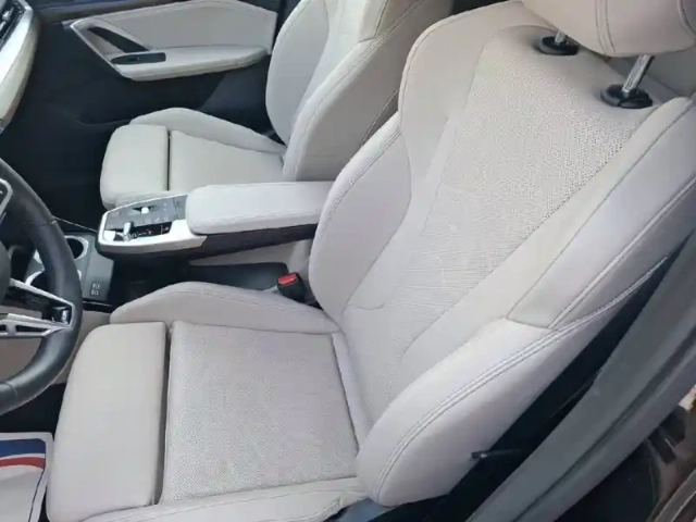 Bmw X1 sdrive 18i 136ch dkg7 — photo 11