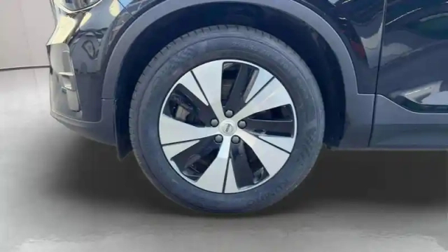 Volvo Xc40 t4 recharge 129+82 ch dct7 — photo 10