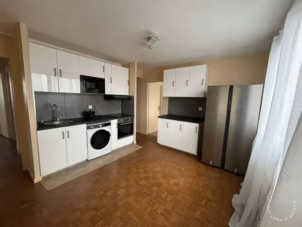Chambre dans une colocation 76 m² Épinay-Sur-Seine