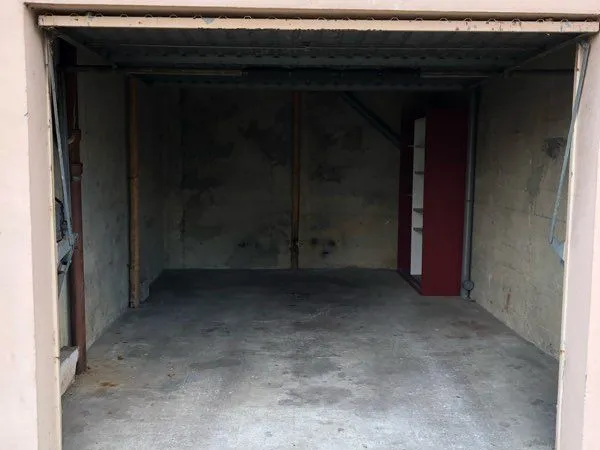 Garage à louer
