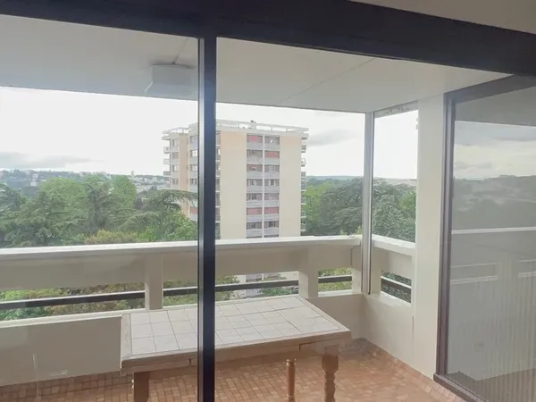 Loue appartement