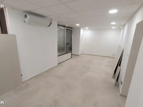 À VENDRE - Local commercial 50 m² - Emplacement N°1 Narbonne Centre