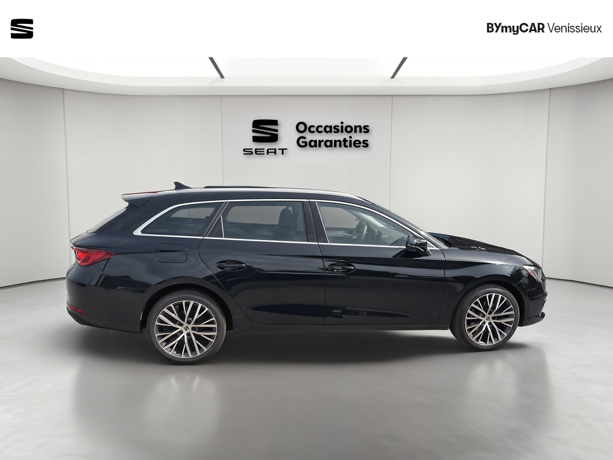 Seat Leon Sportstourer 2.0 TDI 150 DSG7 — photo 6