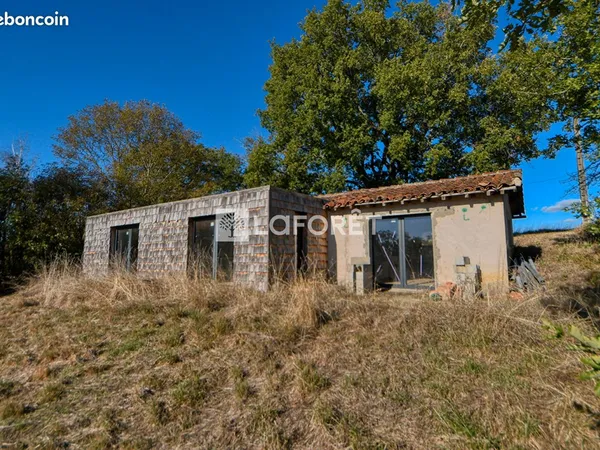 Maison 2 pièces 94 m²