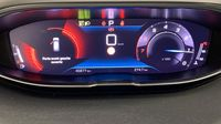 Peugeot 3008 1.2 PureTech 130ch S&S GT EAT8 — photo 10