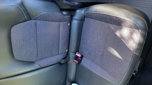 Renault Captur  1.3 TCe 140 MildHybrid EDC7 - Techno – 2023 – 34163 km – Hybride essence – Boîte Manuelle — photo 8