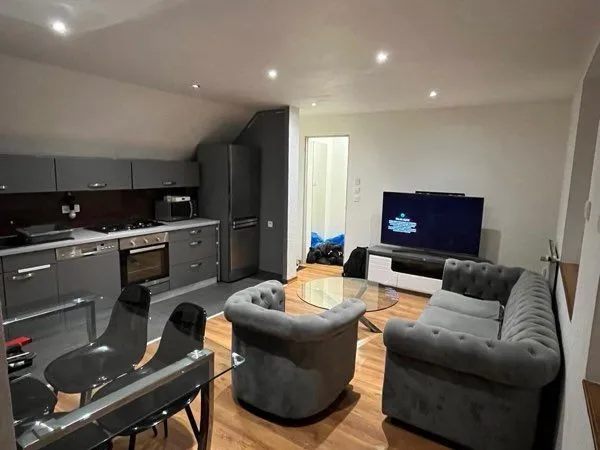 🏠 Appartement meublé à louer - Pontarlier - 950 charges compri