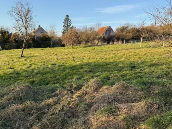 Terrain 3295 m²