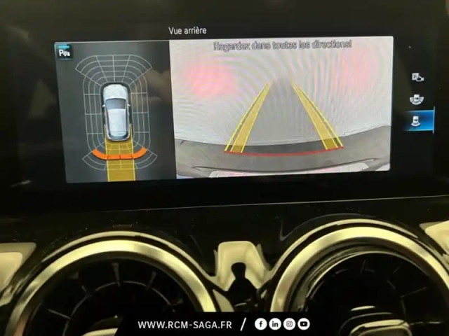 Mercedes Gla 200 d amg line — photo 24