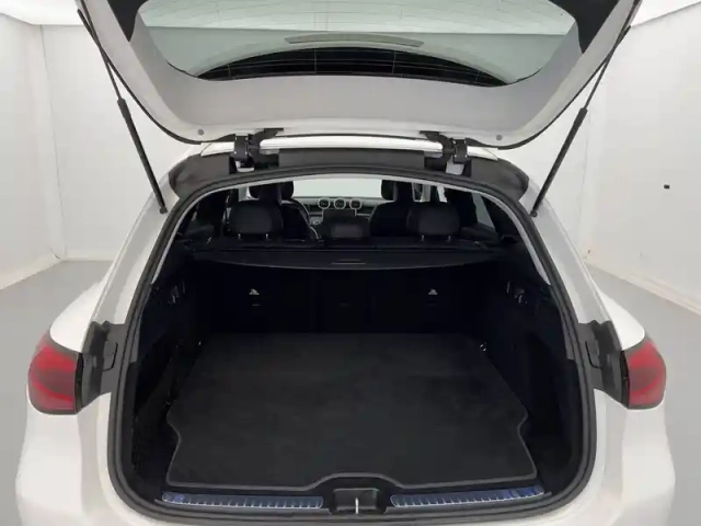 Mercedes Glc 300 de 9g-tronic 4matic — photo 46