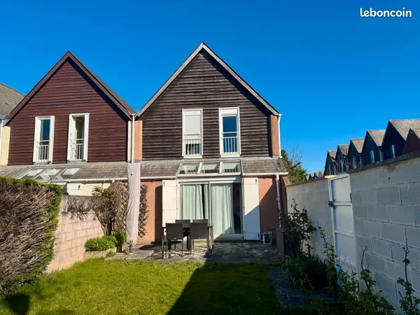 Maison 4 pièces avec jardin et garage - Jouy-le-Moutier, quartier des Bruzacques