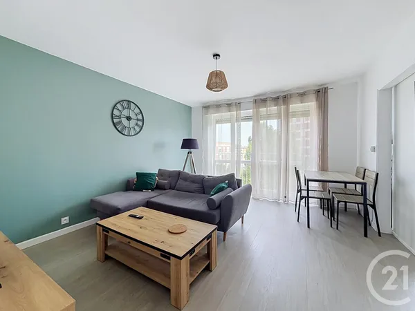 Appartement 4 pièces 77 m²