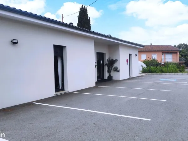 Local professionnel 34m2