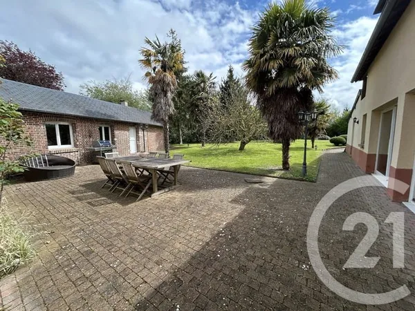Maison 6 pièces 250 m²