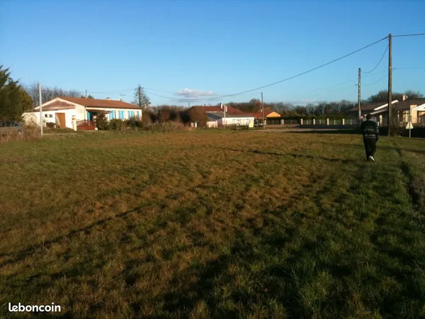 Terrain 1230 m²