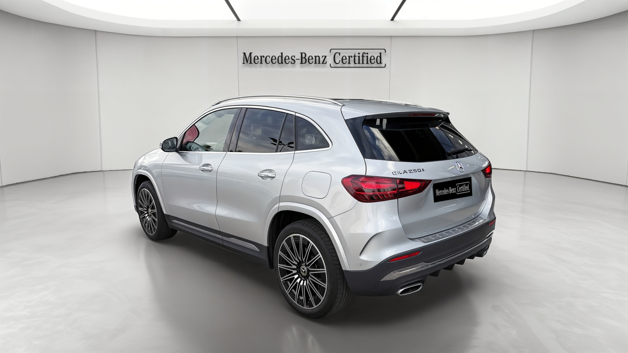 Mercedes GLA 250 e 8G-DCT — photo 3