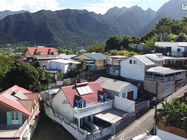 Colocation tout confort à l'Entre-Deux - 500 CC - Fibre, Terrasse, Vue 🌄