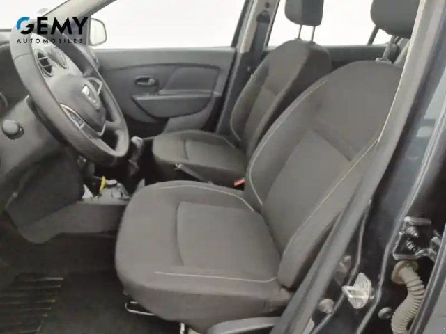 Dacia Sandero sce 75 — photo 9
