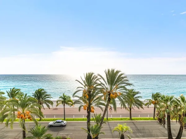 Promenade Des Anglais Étage Élevé Vue Mer Panoramique