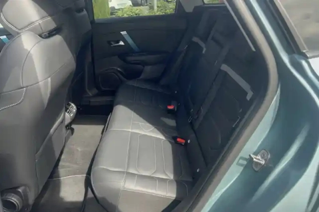 Citroën C4 e- 136 ch automatique — photo 49