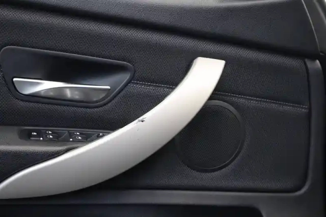 Bmw Serie 4 gran coupé 418d 150 ch bva8 — photo 36