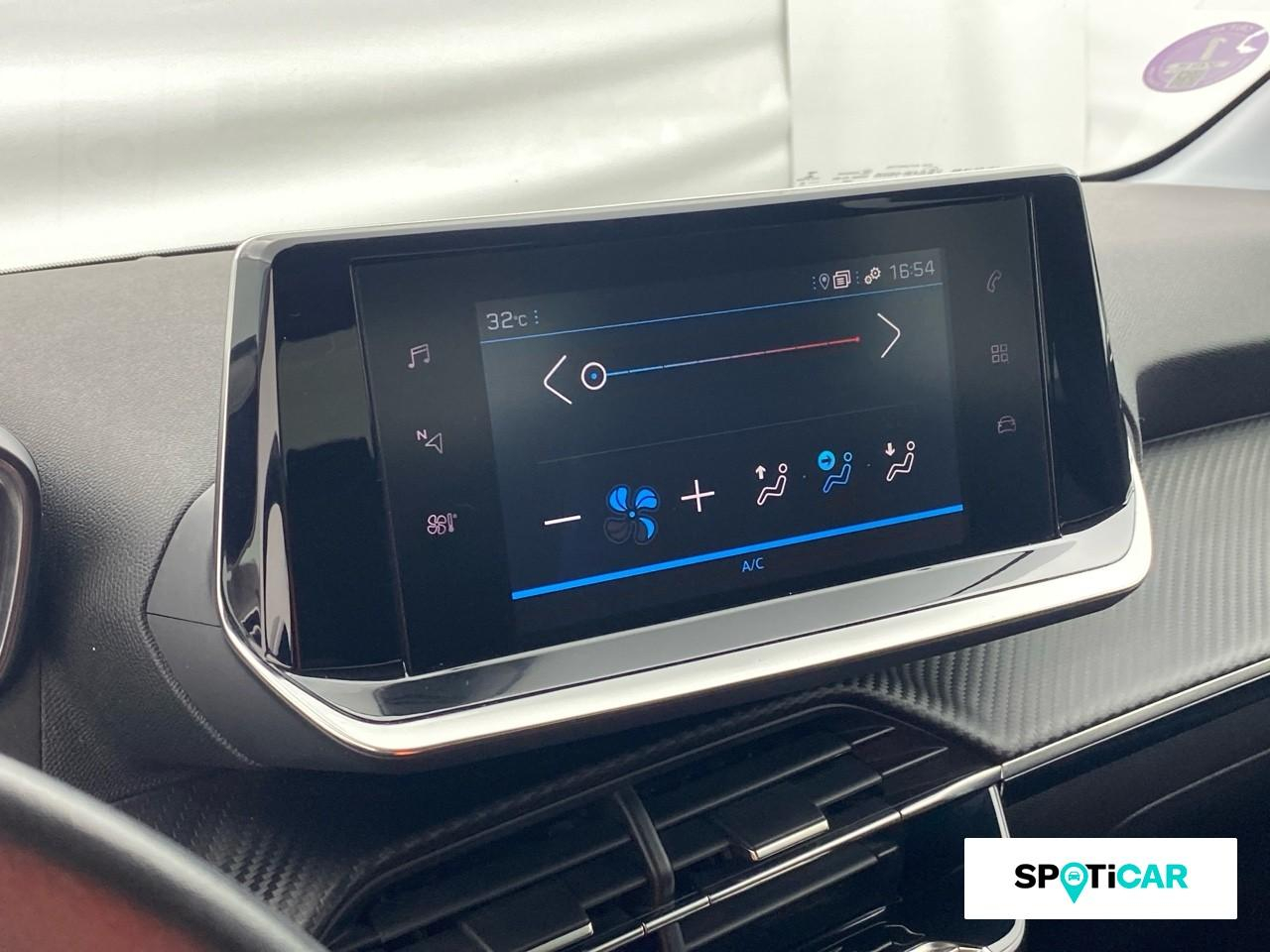 Peugeot 208 style puretech 100 s s bvm6 — photo 13