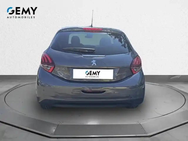 Peugeot 208 puretech 110ch s&amp;s bvm6 — photo 32
