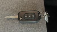 Renault Clio 1.5 dCi 100ch Evolution - 25 — photo 16