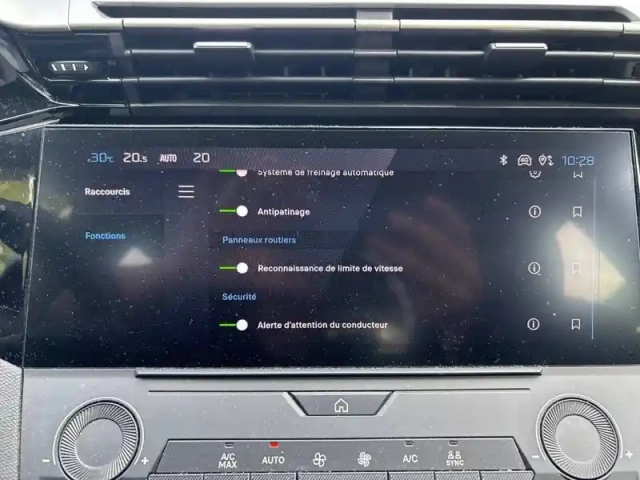 Peugeot 308 puretech 110ch s&amp;s bvm6 — photo 21