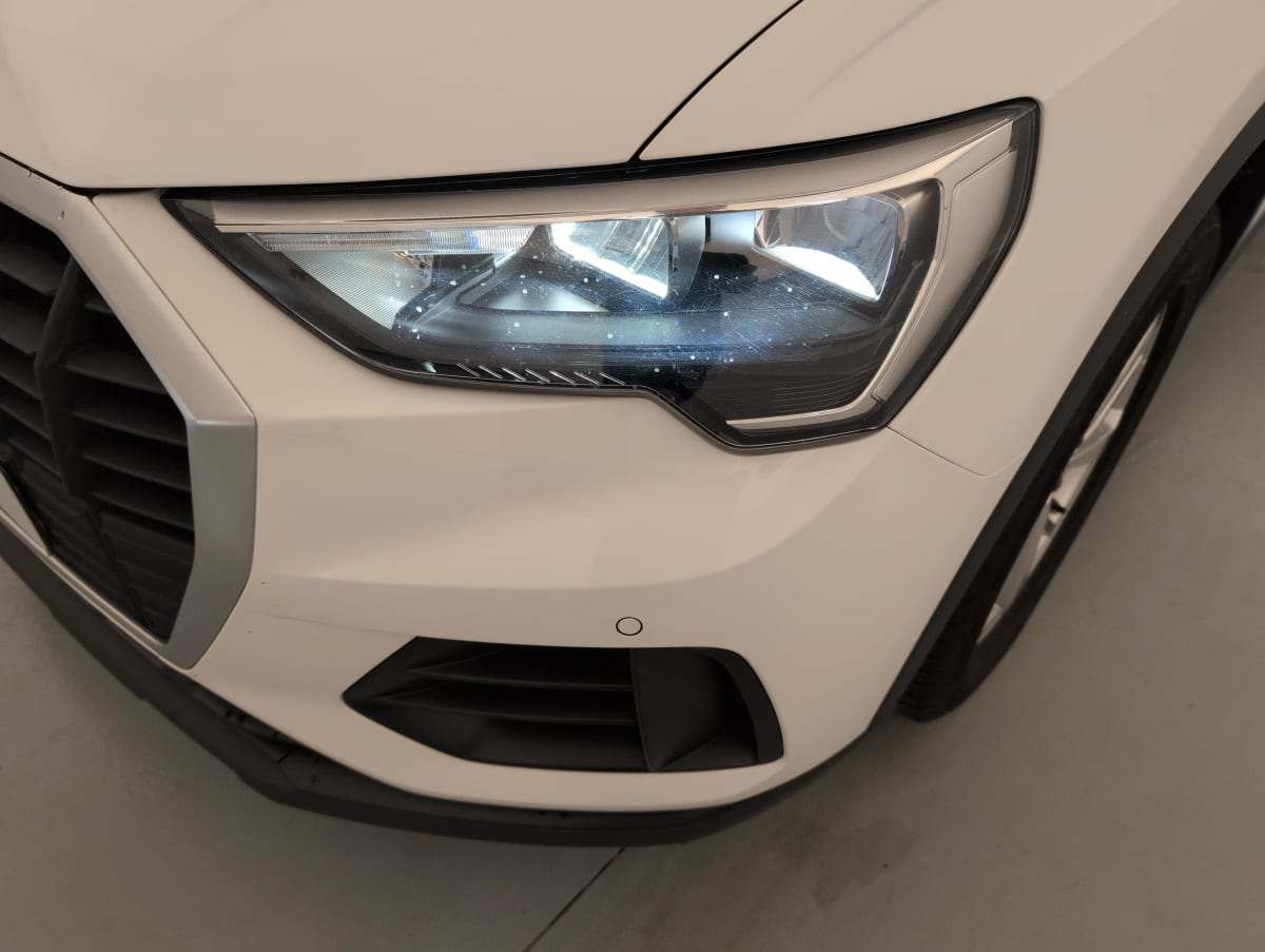 Audi Q3 — photo 20