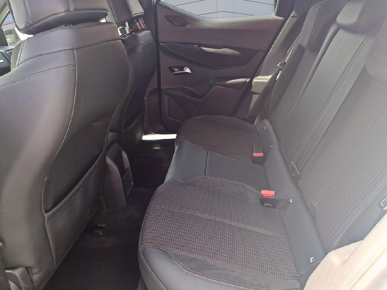 Ds Ds 3 crossback puretech 130 eat8 performance line+ — photo 12
