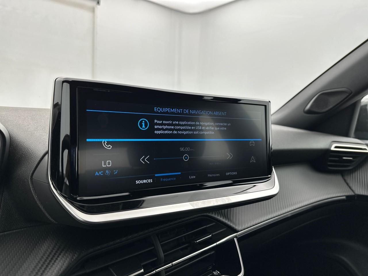 Peugeot 2008 100 s&s bvm6 style — photo 10