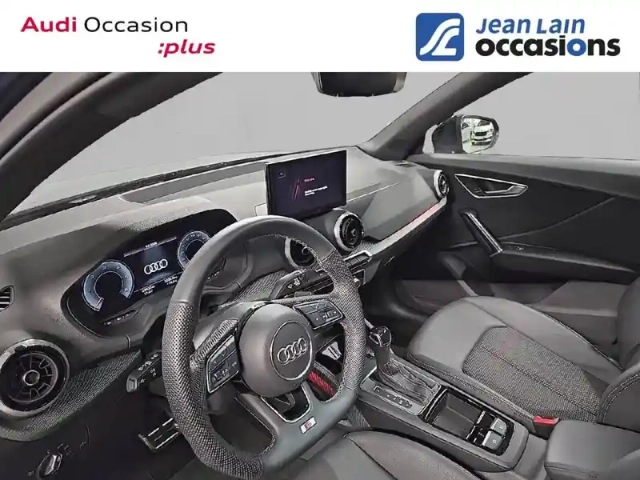 Audi Q2 35 tdi 150 s tronic 7 — photo 31