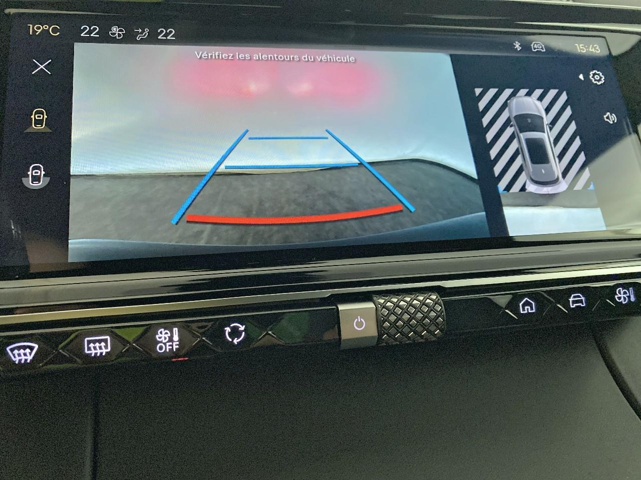 Ds Ds 7 crossback bluehdi 130 eat8 etoile — photo 15