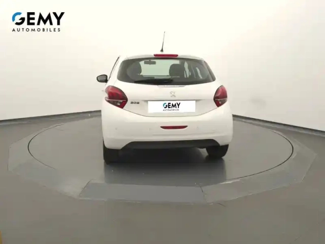 Peugeot 208 affaire bluehdi 100 s&amp;s bvm5 — photo 17