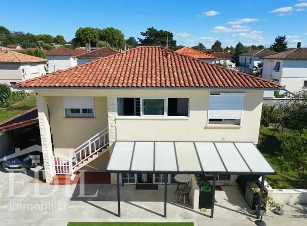 Maison rénovée 175 m² avec prestations énergétiques de qualité