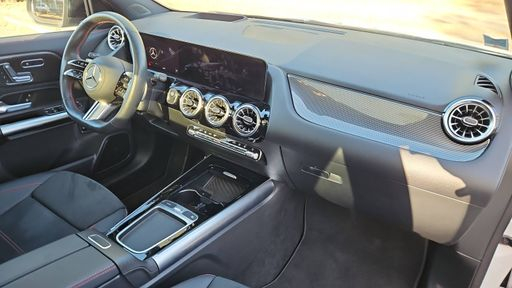 Mercedes Classe GLA 250e 218 EQ Power 8G-DCT - AMG Line – 2023 – 12821 km – Hybride rechargeable – Boîte Automatique — photo 45