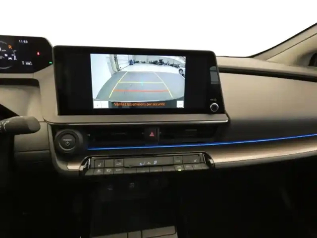 Toyota Prius hybride rechargeable 223ch design — photo 16