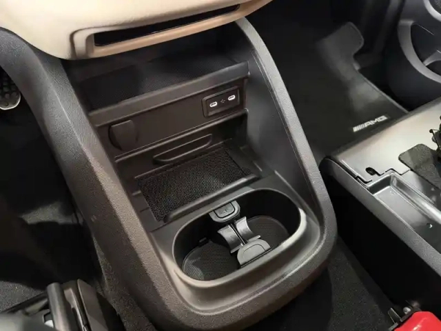Mercedes Cla marco polo 250d 9g-tronic rwd — photo 28