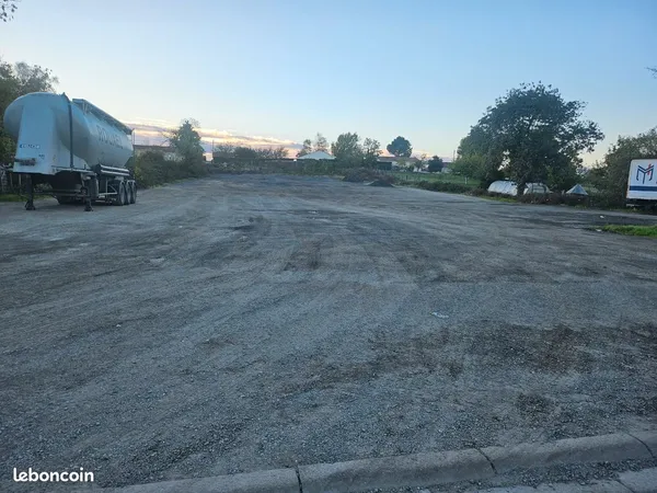 A vendre terrain construtible