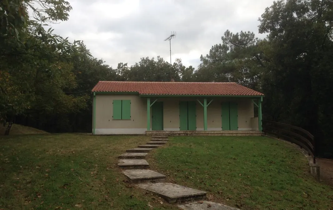 Photo 1