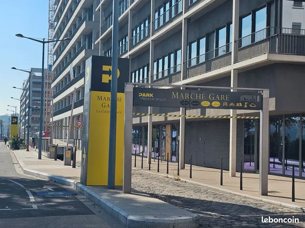 Location place de parking LPA Marché Gare Lyon