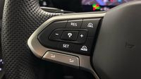 Volkswagen Golf 1.5 eTSI EVO2 150ch R-Line Edition DSG7 — photo 25