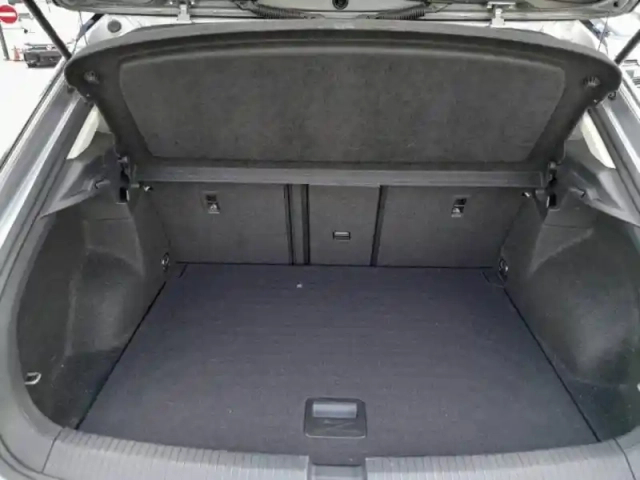 Volkswagen T-Roc 1.5 tsi evo 150ch style dsg7 — photo 9