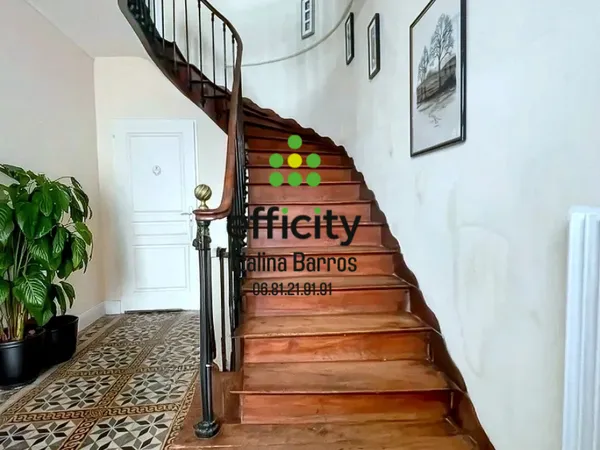 Maison 8 pièces 224 m²