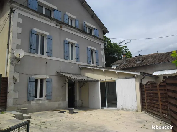 PX maison F6 140m²+garage cour fermée et garage