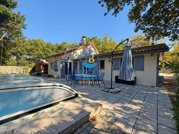 VENDAYS-MONTALIVET - Maison 127m2 et T2 indépendant