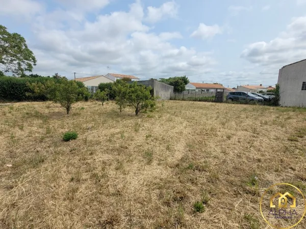 Terrain 399 m²