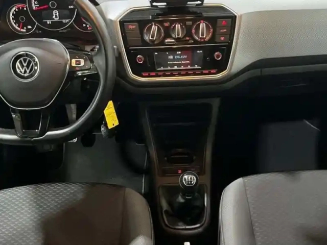 Volkswagen Up ! 2.0 1.0 65 bluemotion technology bvm5 active — photo 10